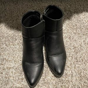 Blondo Women’s Size 10 Booties